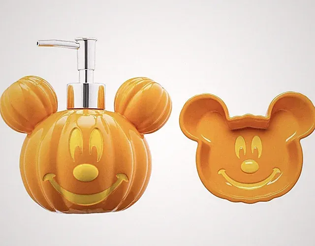 Jay Franco Disney Mickey Mouse Pumpkin Jack-O-Lantern Bathroom Decor Set