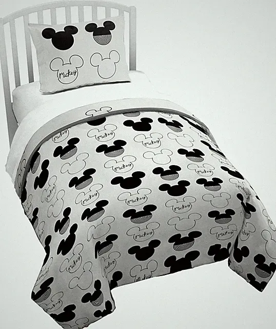 Jay Franco Kids Duvet Cover Set with Sham & Pillowcase – Ultra-Soft Beddin