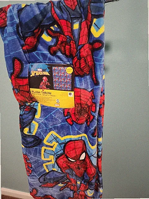 MARVEL SPIDERMAN SUPER SOFT PLUSH THROW 50in x70in NWT 2025 JAY FRANCO POLYESTER