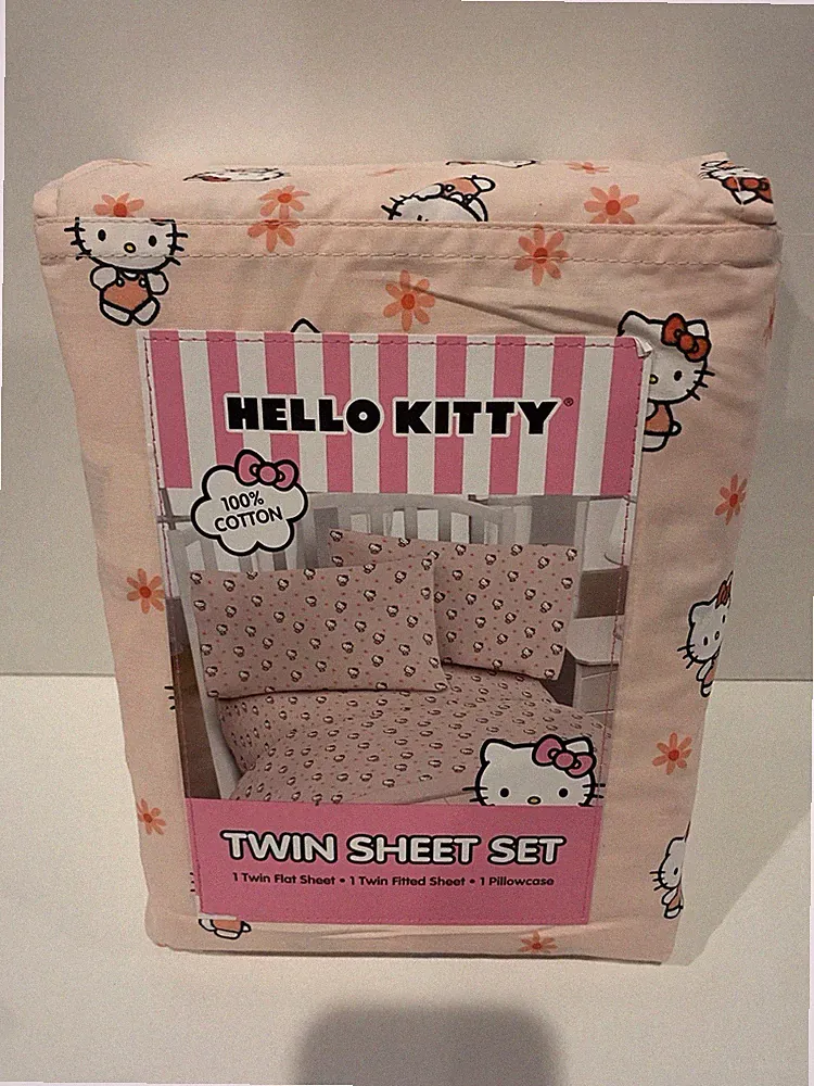 Jay Franco Hello Kitty bedding